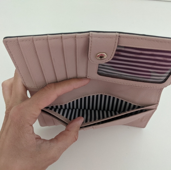 Kate Spade New York Cameron Street Stacy Wallet - Picture 12 of 16